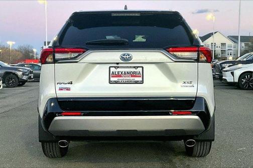 2024 Toyota RAV4 Hybrid XSE