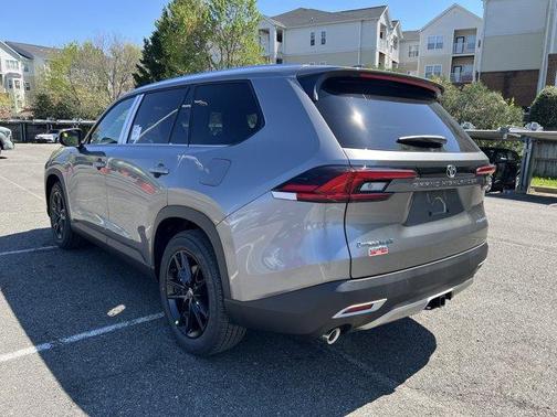 Platinum 2026 Toyota Grand Highlander Hybrid MAX Platinum