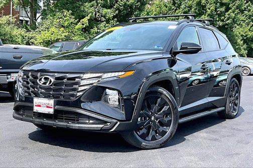 Black Pearl 2024 Hyundai TUCSON XRT