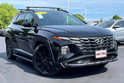Black Pearl 2024 Hyundai TUCSON XRT