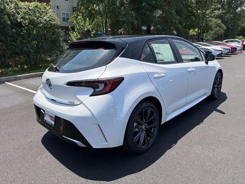 2026 Toyota Corolla Hatchback XSE