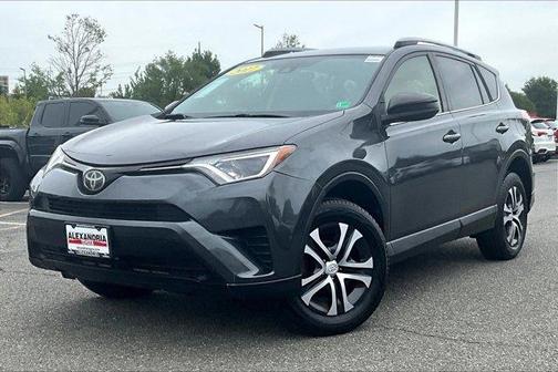 2017 Toyota RAV4 LE