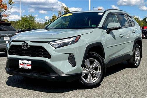 2023 Toyota RAV4 XLE