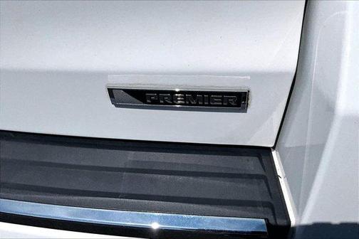 Summit White 2017 Chevrolet Tahoe Premier