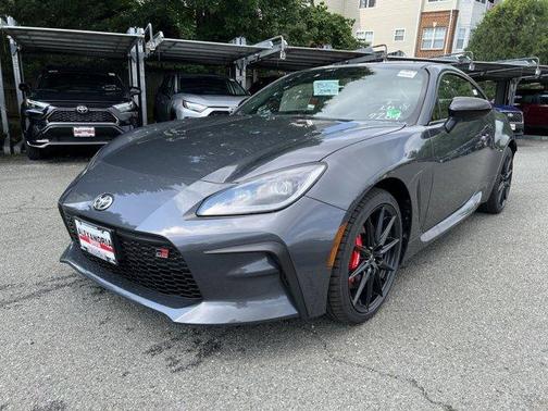 2025 Toyota GR86 Premium