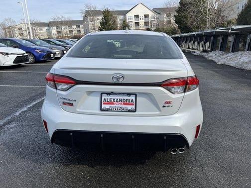 2026 Toyota Corolla Hybrid SE