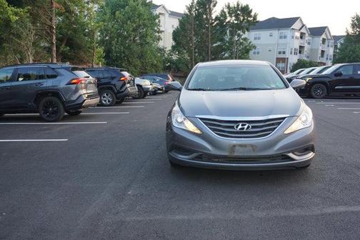 Harbor Gray Metallic 2012 Hyundai SONATA GLS