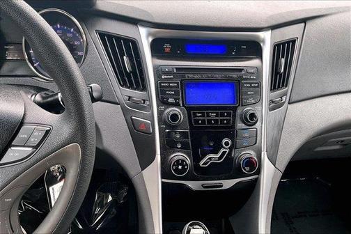 Harbor Gray Metallic 2012 Hyundai SONATA GLS