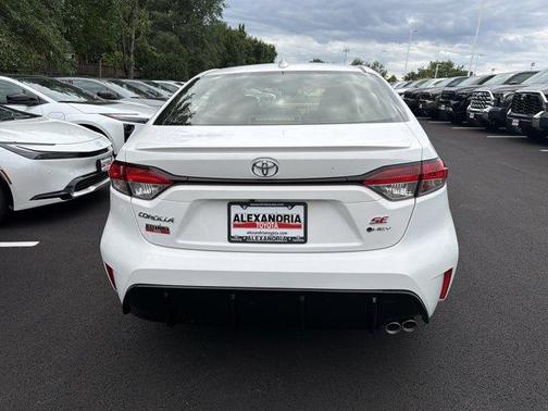 2026 Toyota Corolla Hybrid SE