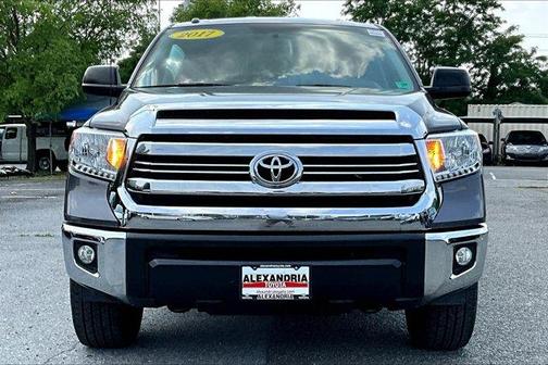 2017 Toyota Tundra SR5