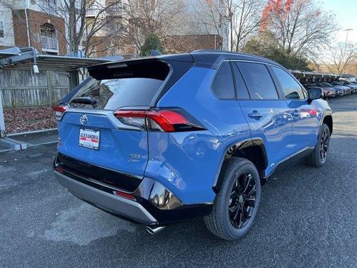 2025 Toyota RAV4 Hybrid XSE
