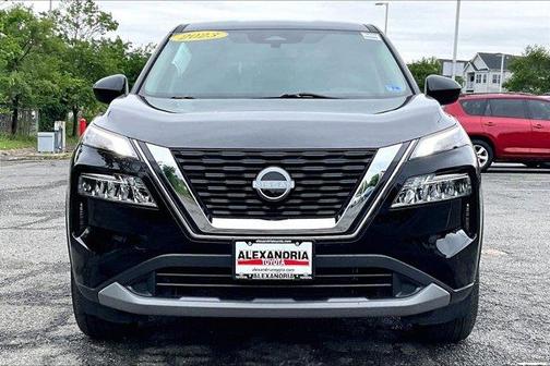 Black 2023 Nissan Rogue SV