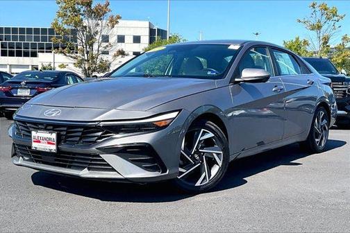 Metal 2024 Hyundai ELANTRA Limited