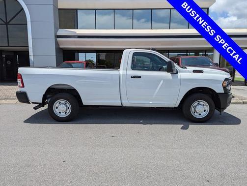 2023 RAM 2500 Tradesman Regular Cab 4x2 8 Box