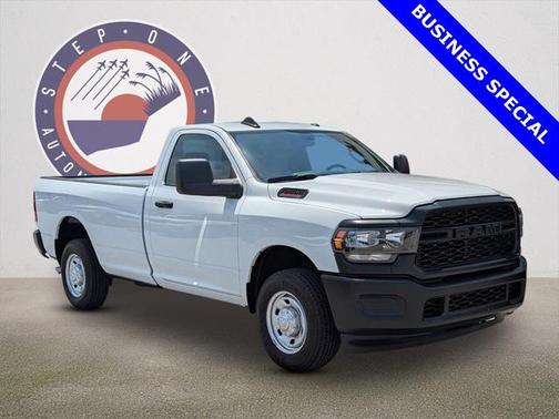 2023 RAM 2500 Tradesman Regular Cab 4x2 8 Box