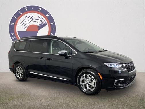 2023 Chrysler Pacifica Limited