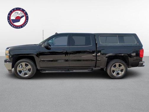 Photo 3 of 29 of 2014 Chevrolet Silverado 1500 LT