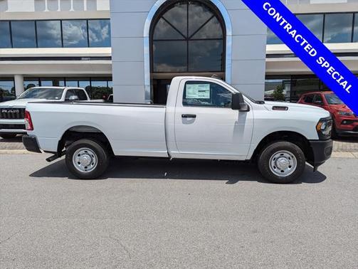 2023 RAM 2500 Tradesman Regular Cab 4x2 8 Box