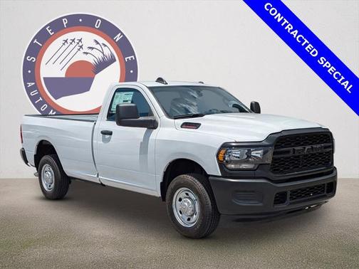 2023 RAM 2500 Tradesman Regular Cab 4x2 8 Box