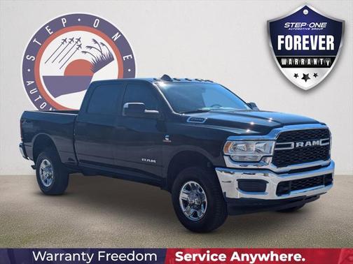 2019 RAM 2500 Tradesman Crew Cab 4x4 64' Box