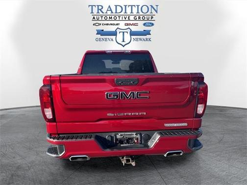 2022 GMC Sierra 1500 Limited Elevation