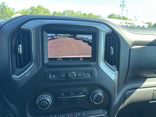 Summit White 2024 Chevrolet Silverado 1500 Custom