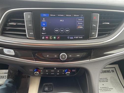2020 Buick Enclave Premium