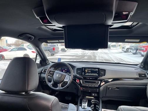 2022 Honda Pilot Black Edition