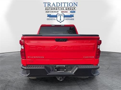 2024 Chevrolet Silverado 1500 Custom Trail Boss