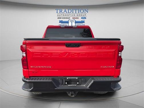 2024 Chevrolet Silverado 1500 Custom Trail Boss