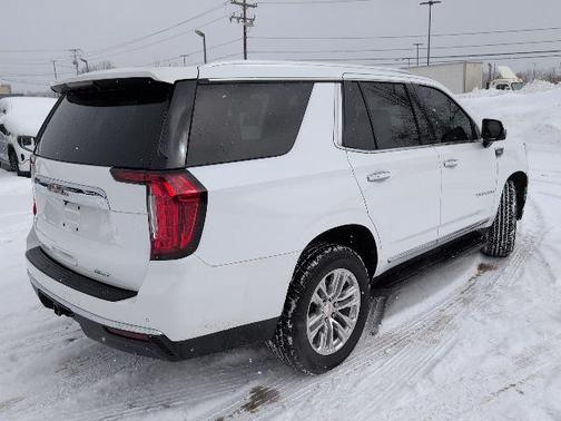 Summit White 2021 GMC Yukon SLT