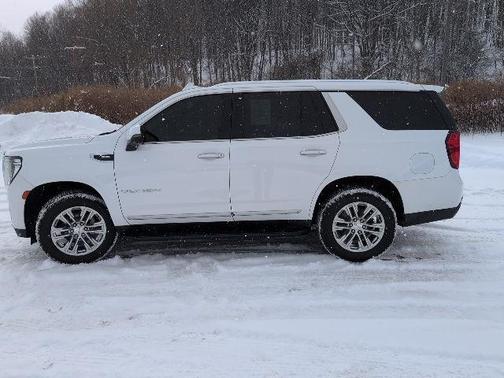 Summit White 2021 GMC Yukon SLT