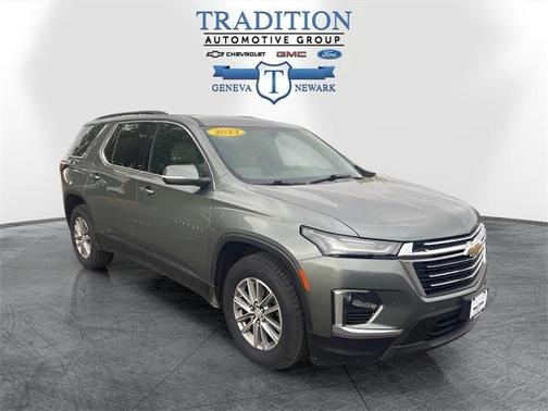 2023 Chevrolet Traverse LT Leather