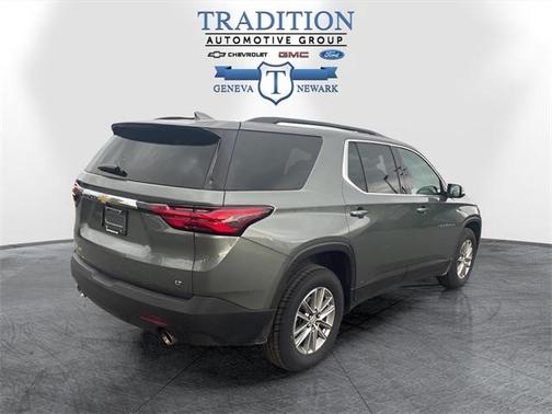2023 Chevrolet Traverse LT Leather