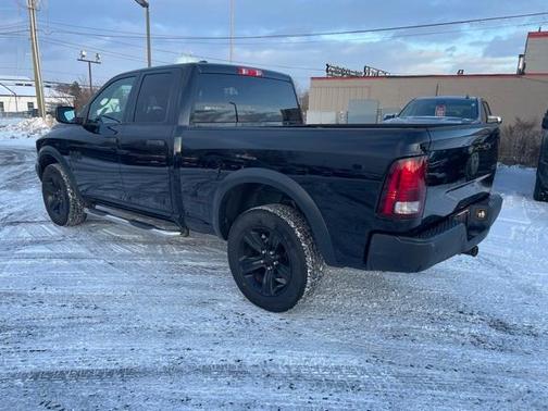 2022 RAM 1500 Classic SLT