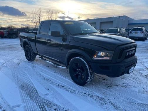 2022 RAM 1500 Classic SLT