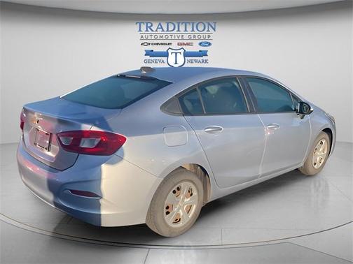 2017 Chevrolet Cruze LS