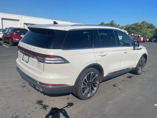 2023 Lincoln Aviator Reserve AWD