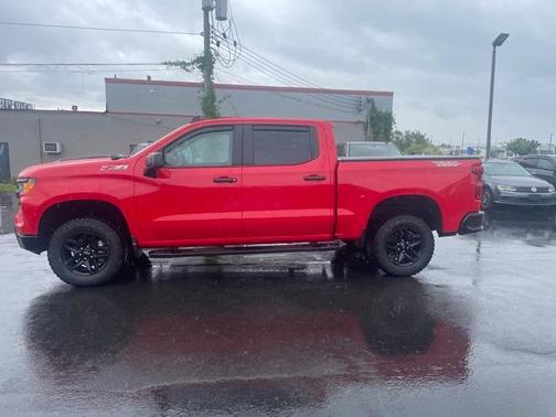 2024 Chevrolet Silverado 1500 Custom Trail Boss