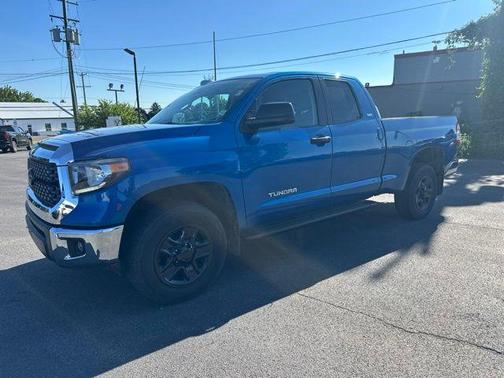 Blazing Blue 2018 Toyota Tundra SR5