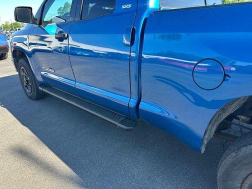 Blazing Blue 2018 Toyota Tundra SR5