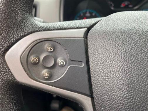 Silver Ice Metallic 2019 Chevrolet Colorado WT