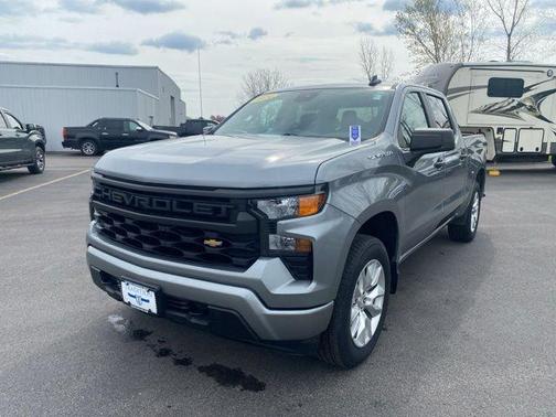 Sterling Gray Metallic 2024 Chevrolet Silverado 1500 Custom
