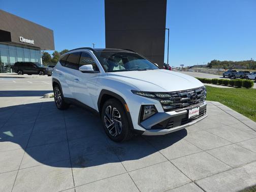 2025 Hyundai TUCSON Hybrid Limited