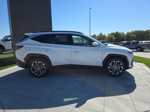 2025 Hyundai TUCSON Hybrid Limited