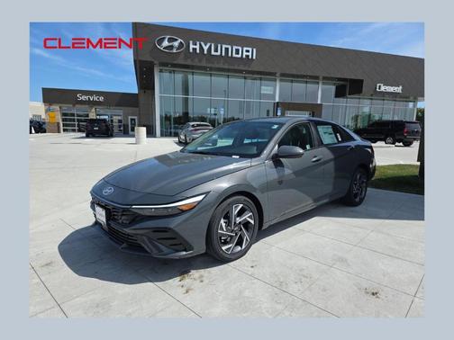 2025 Hyundai ELANTRA Limited