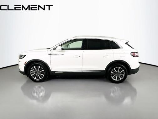 White Metallic 2022 Lincoln Nautilus Standard