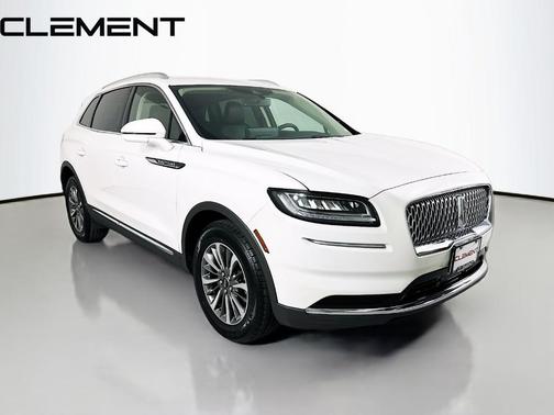 White Metallic 2022 Lincoln Nautilus Standard