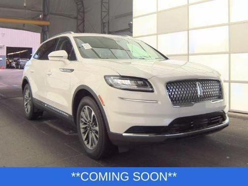 White Metallic 2022 Lincoln Nautilus Standard