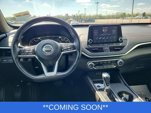 2020 Nissan Altima 2.5 SR